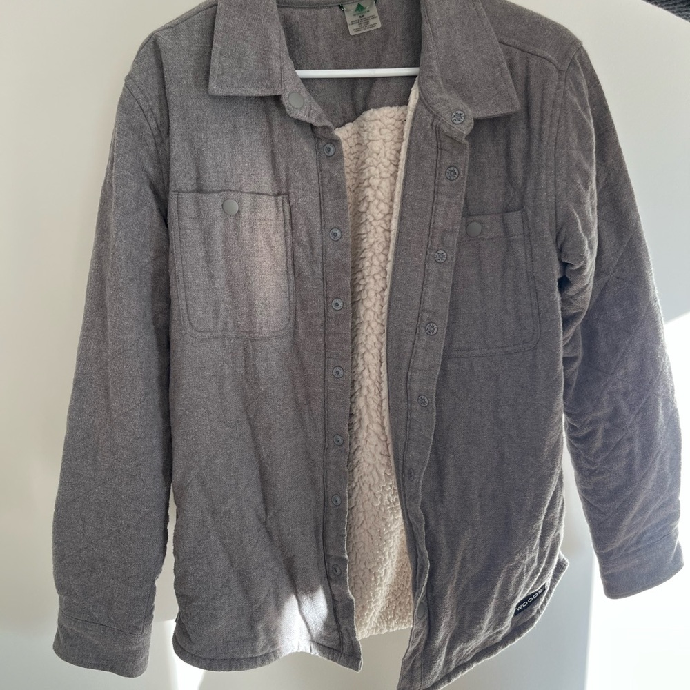 Gray Lightweight Shirt Jacket for Mild Weather